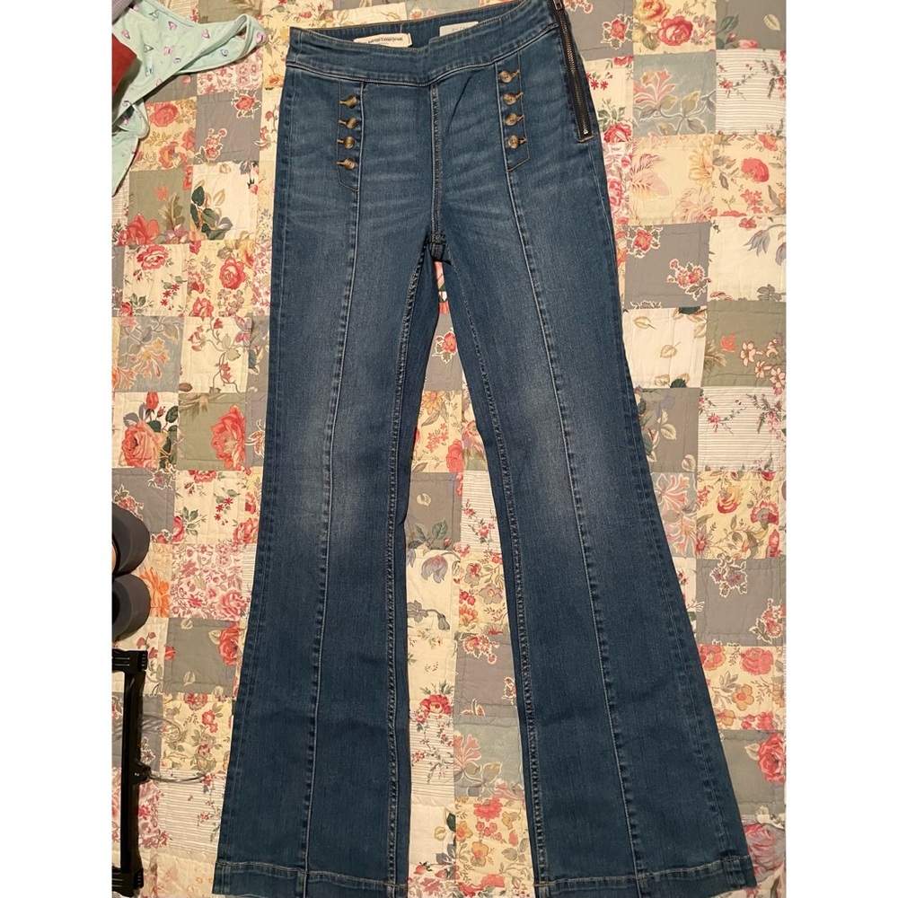 Super Cute Anthropologie Jeans Size 28